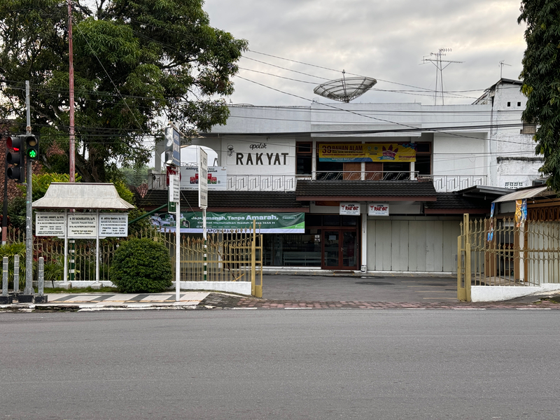 Cover photo of Apotek Rakyat Magelang Praktek Dokter Spesialis Kulit dan Kelamin & Estetik Klinik Paru Asma Bronkitis Pneumonia